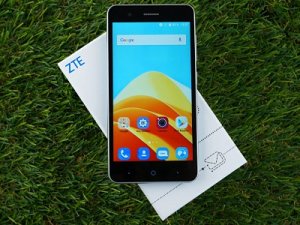 ZTE Blade A510 zast 300x225